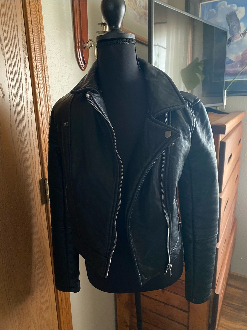 Cape Juby Black Leather Bomber-Style Jacket